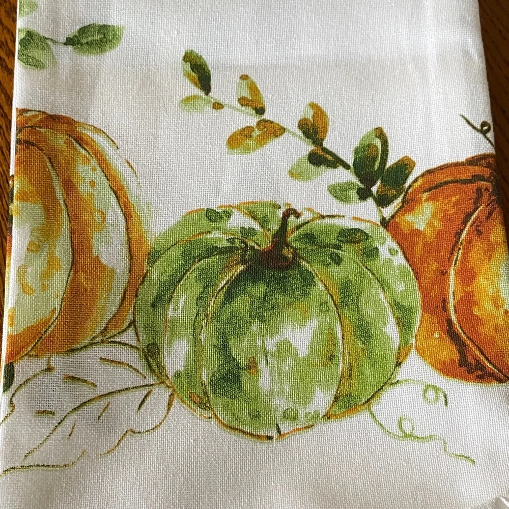 Kitchen Pumpkin Print Cotton Tea Towel - White with Orange & Green Pumpkins